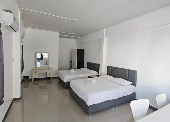 Loft 21 Romklao Motel 3*