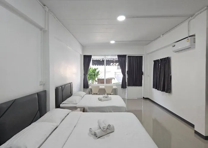 Motel Loft 21 Romklao Bangkok