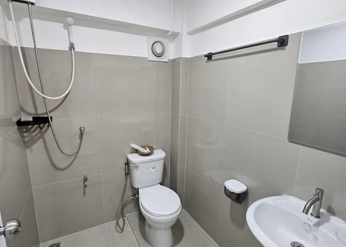 Loft 21 Romklao Motel Bangkok
