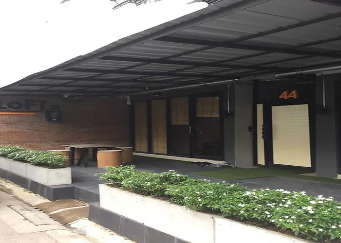 Motel Loft 21 Romklao Bangkok