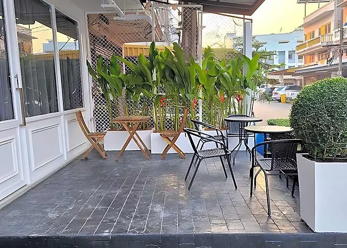 Loft 21 Romklao 3*