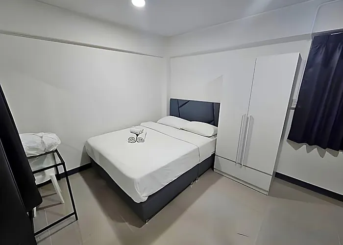 Loft 21 Romklao Motel 3*