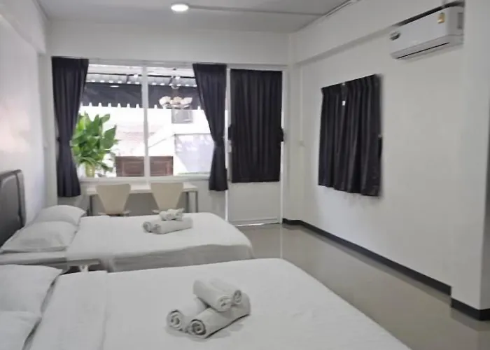 Loft 21 Romklao Motel 3*