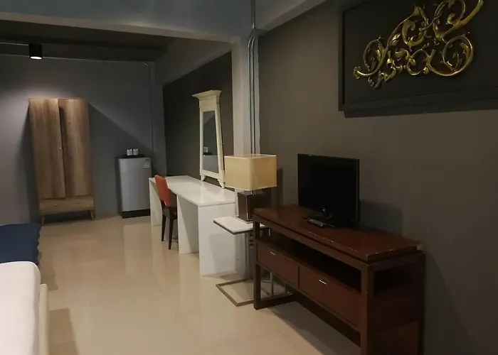 Loft 21 Romklao Bangkok