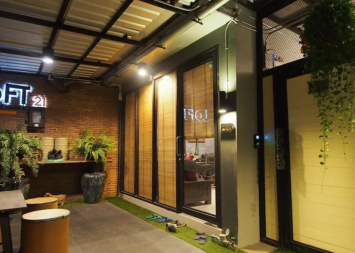 Loft 21 Romklao Bangkok
